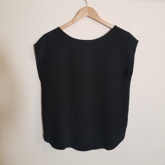 ST. JOHN 100% Silk Black Sleeveless Shell Tank  - Sz 4 - Picture 3 of 5